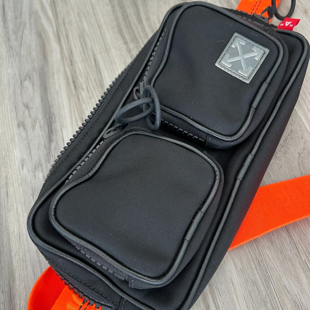 OFF-WHITE zipper belt bag, black & orange